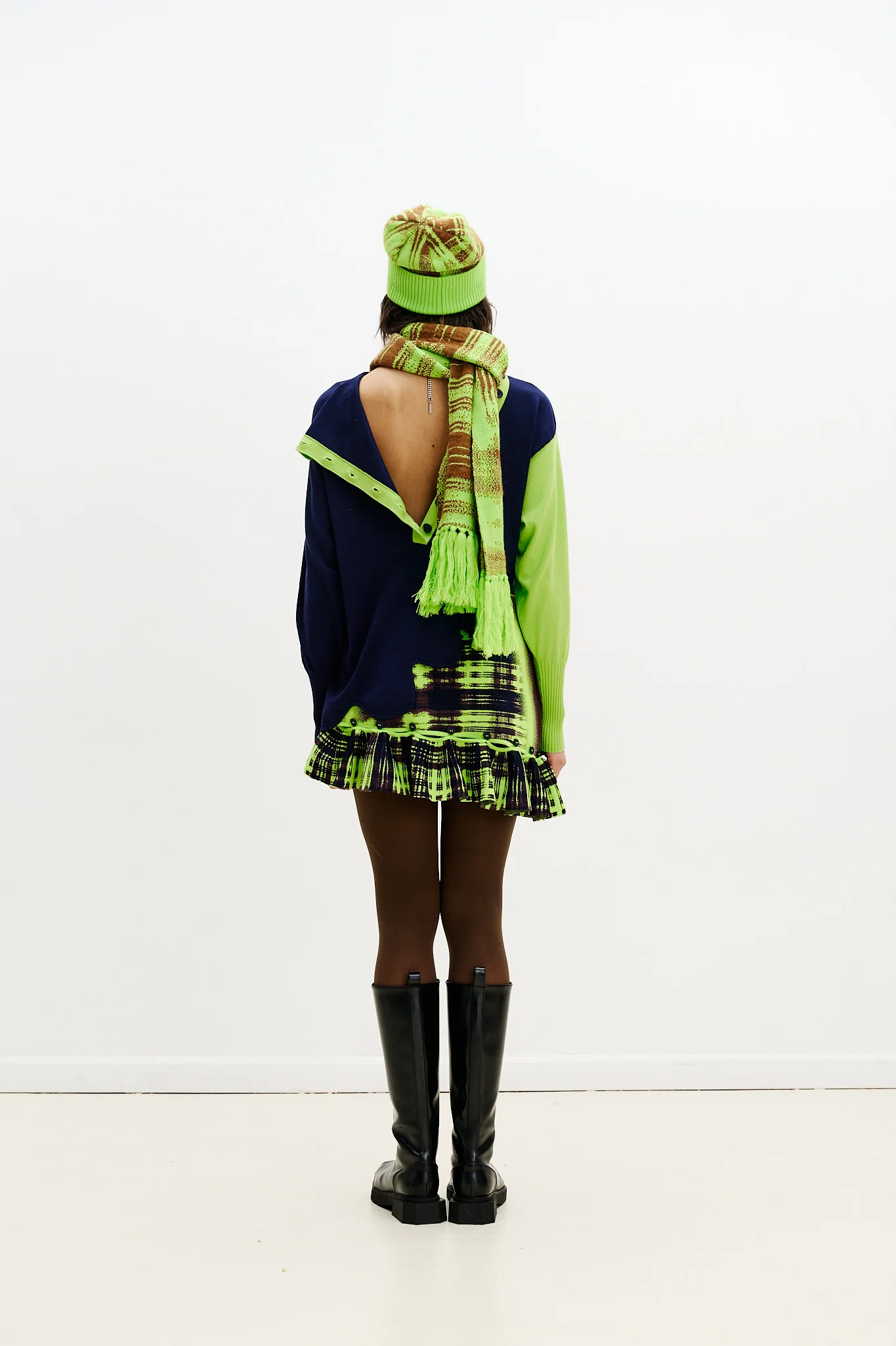 GARLEN WAVY MINI SKIRT - Image 5