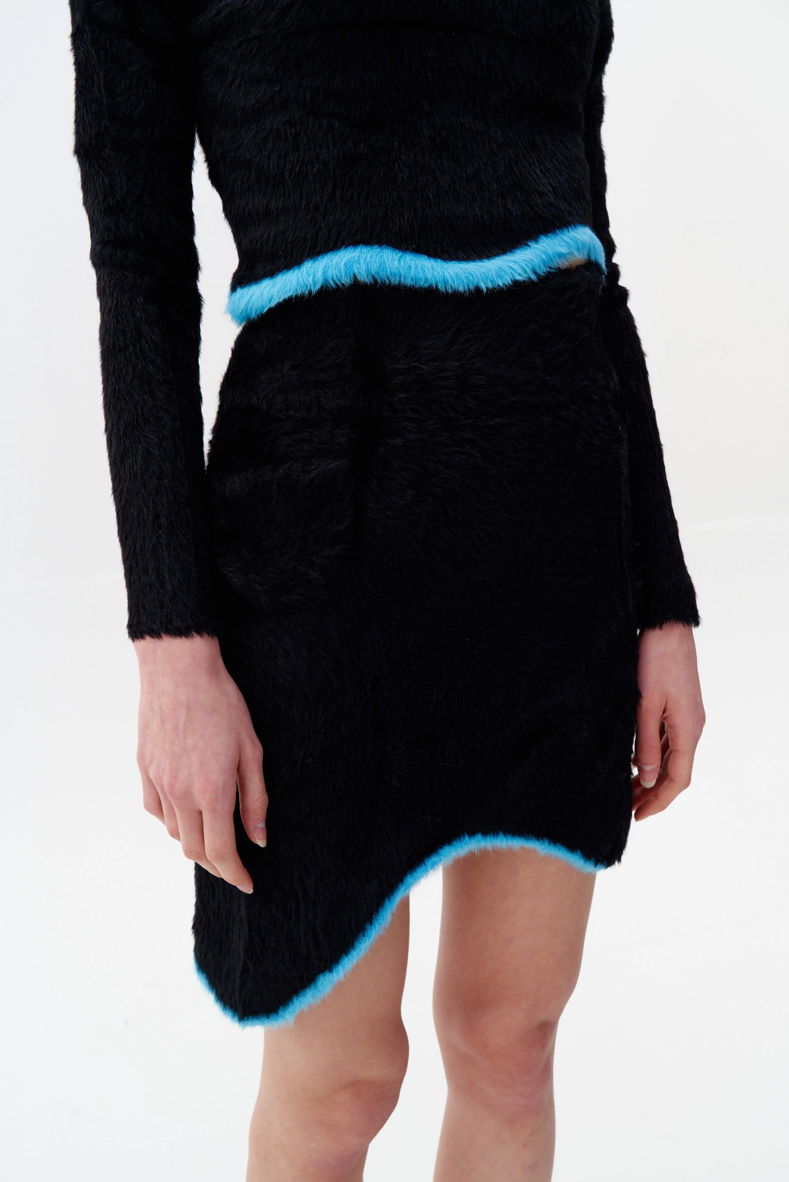 VENUS ECO FAUX FUR WAVY MINI SKIRT